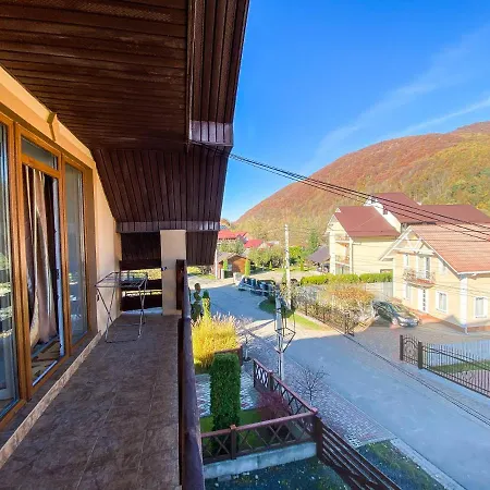 Veronika Guest house 3*